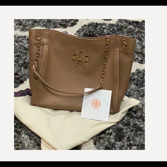 Pre loved Tory Burch